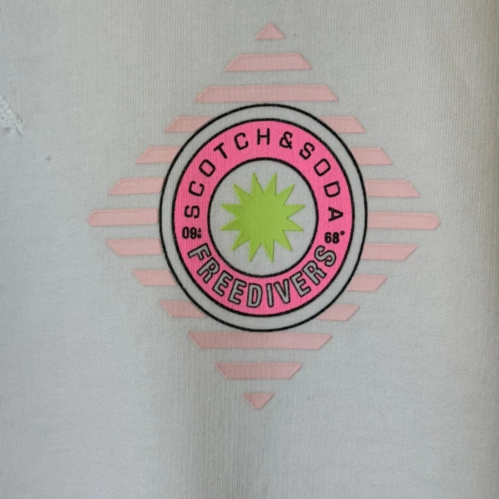 Scotch & Soda Freedivers Neon Logo Activewear Beach Coastal Crewneck Sweatshirt